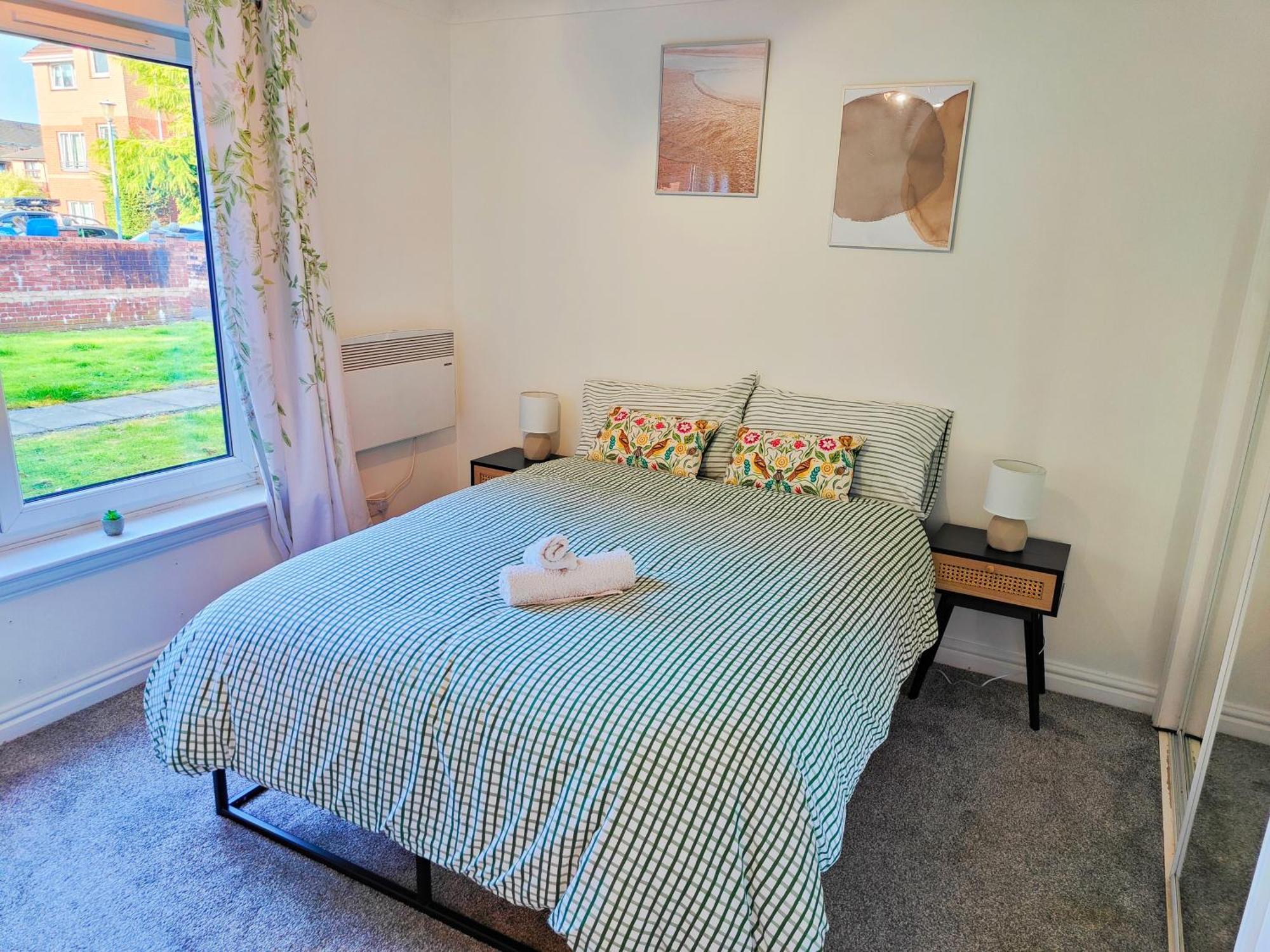 La Casita, Quarry - 2 Bedroom Entire Apartment With Free Parking グラスゴー エクステリア 写真