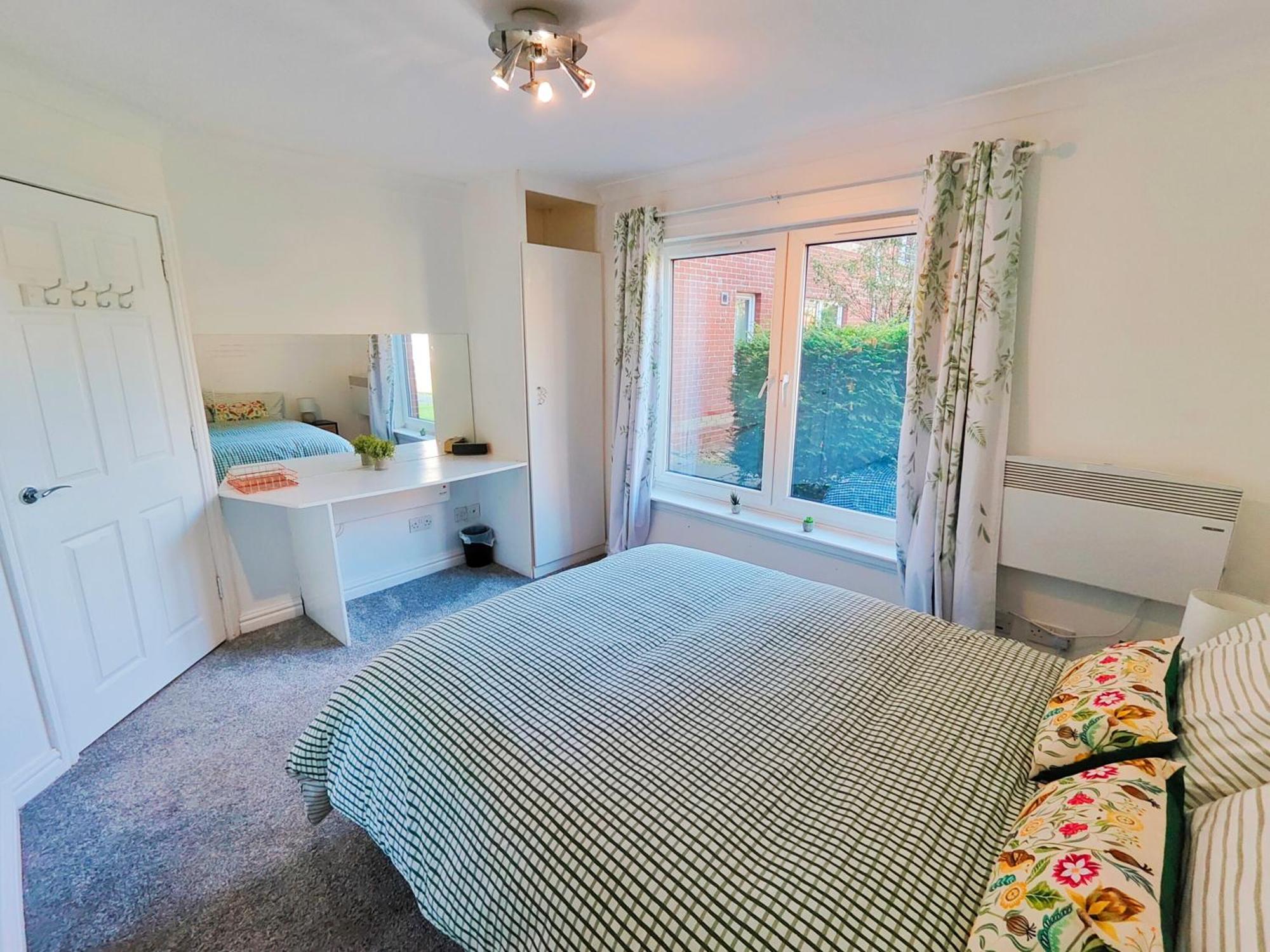 La Casita, Quarry - 2 Bedroom Entire Apartment With Free Parking グラスゴー エクステリア 写真