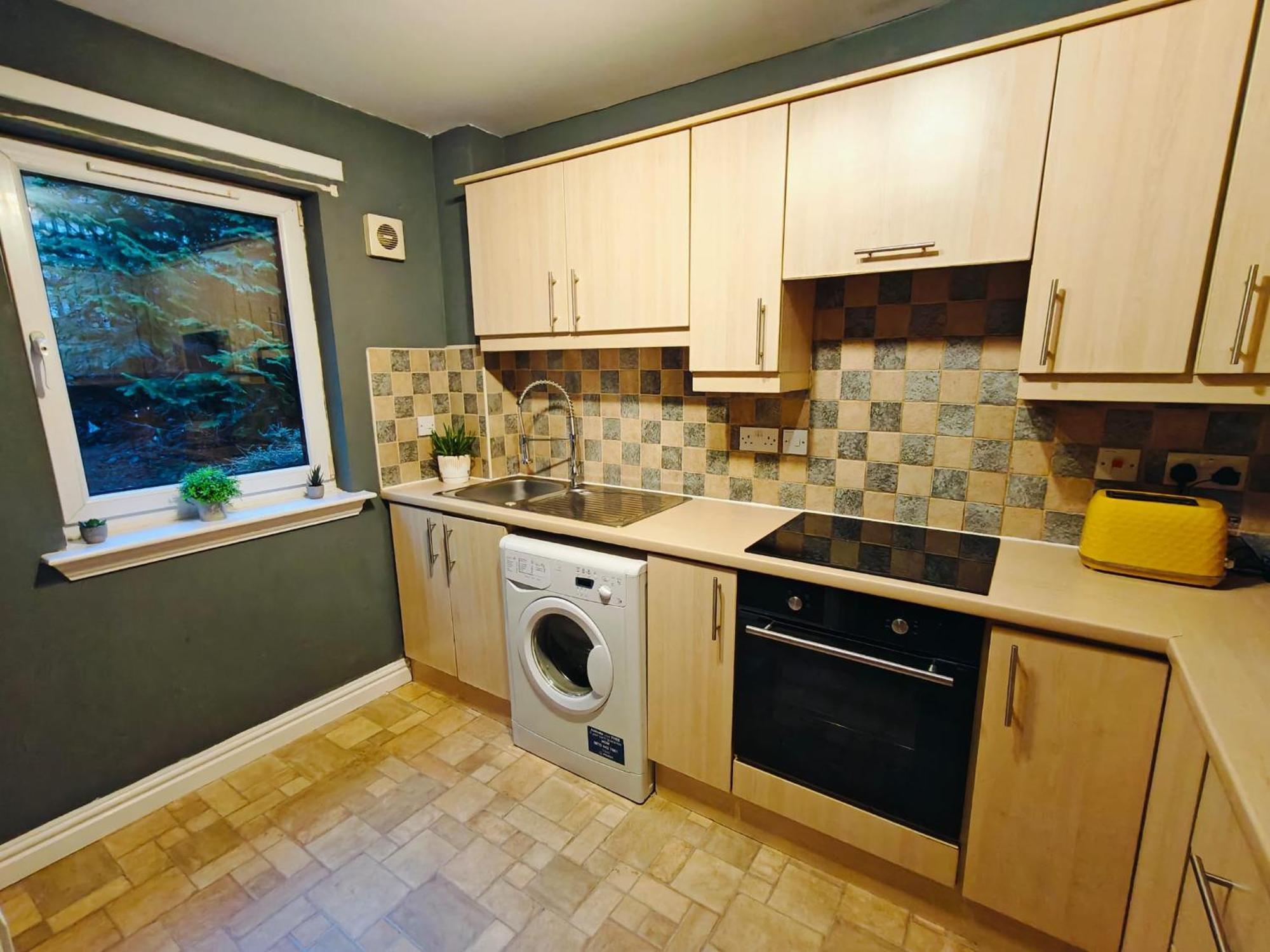 La Casita, Quarry - 2 Bedroom Entire Apartment With Free Parking グラスゴー エクステリア 写真
